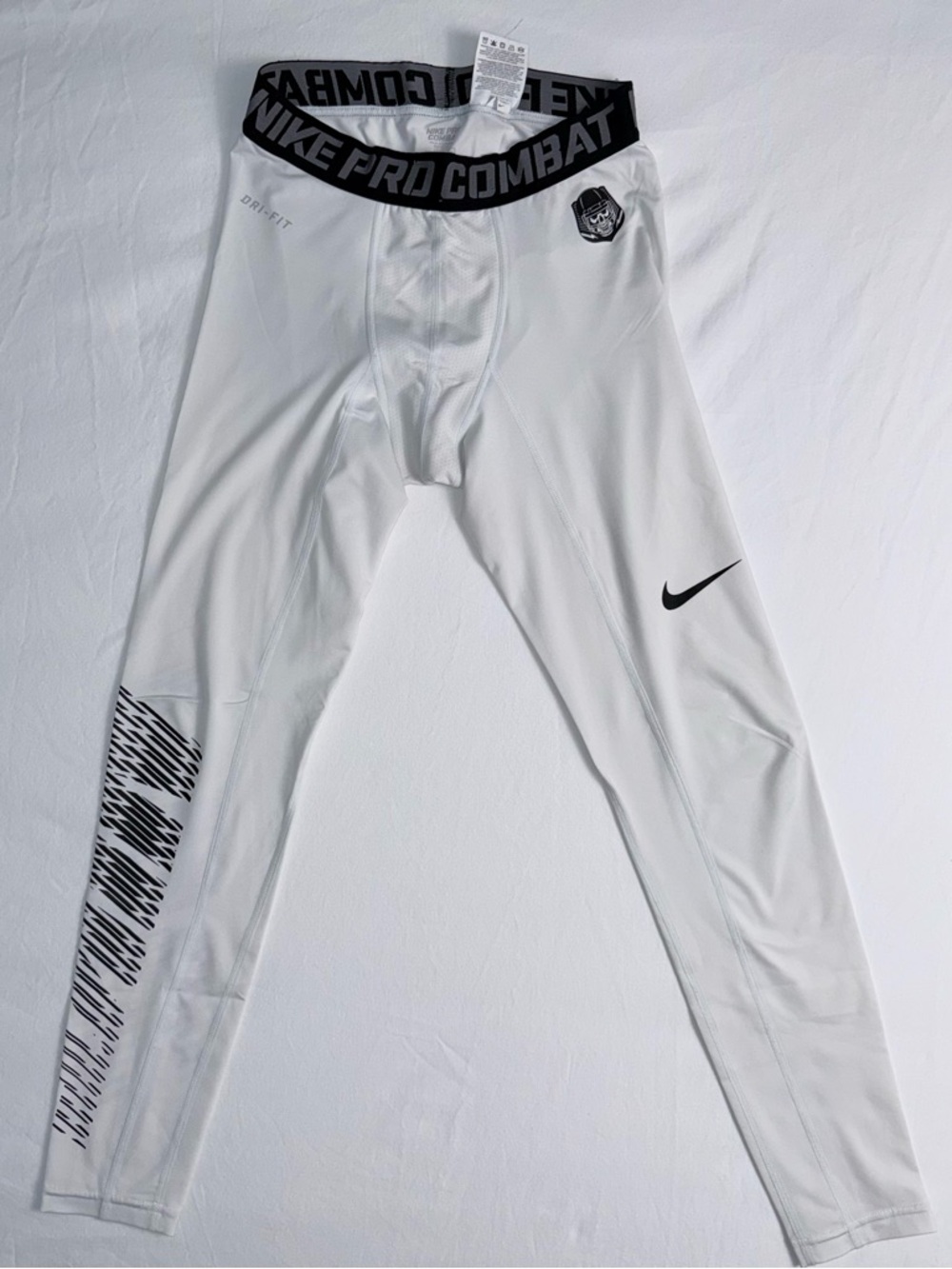 Men’s Nike Pro Combat Full-Length Tights Size Medium